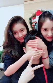 闺蜜进娱乐圈吃瓜的小说,闺蜜的甜蜜瓜田之旅